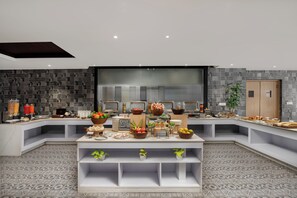 Daily buffet breakfast for a fee - Hotel Anuttara, Boudha (Kathmandu)