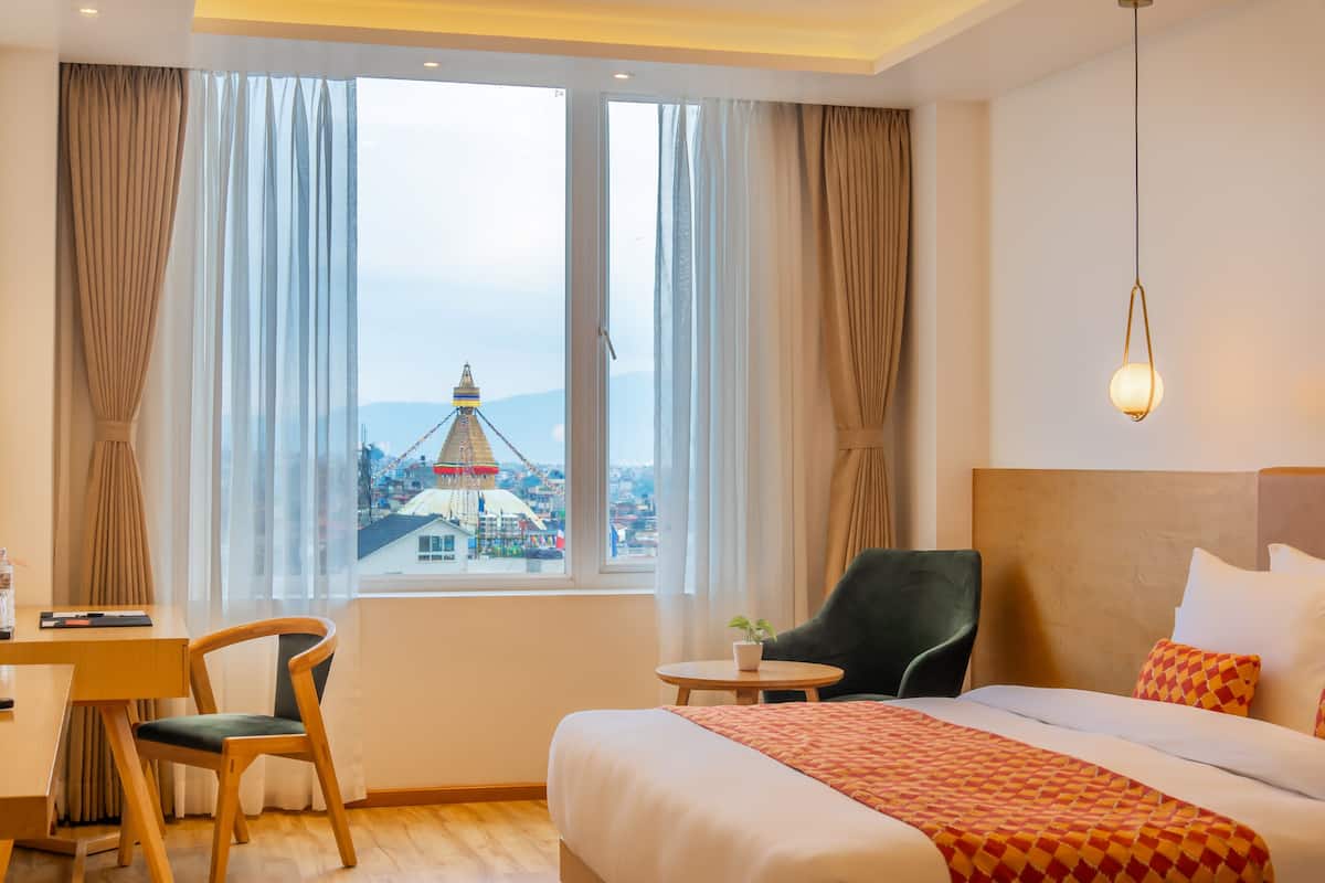 Superior Room, 1 King Bed | 12 bedrooms, pillowtop beds, minibar, in-room safe
