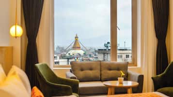 ห้องจูเนียร์สวีท | 12 ห้องนอน, เตียงพร้อมฟูกเสริมที่นอน, มินิบาร์, ตู้นิรภัยในห้องพัก