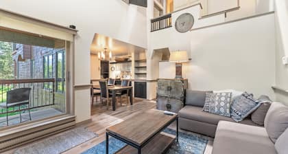 Just Steps from Resort Shuttle & Great Amenities like Shared Pool & Hot Tubs