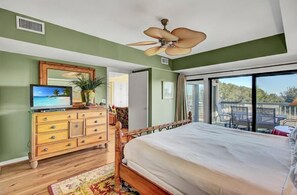 3 habitaciones, decoración personalizada y muebles diferentes 