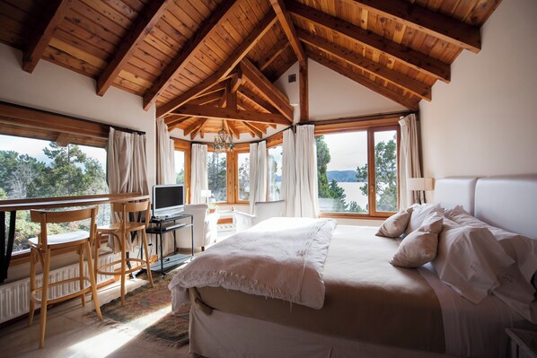 Departamento Confort, para no fumadores, vista al lago | 1 habitación y wifi gratis