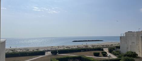 Accommodatie ligt op het strand