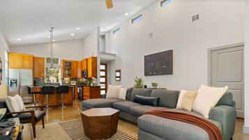 Smart-TV, Videospiele, Stereoanlage, Computerbildschirme