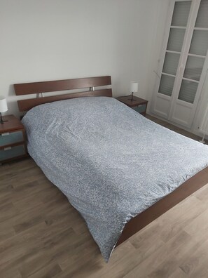 2 Schlafzimmer, Bügeleisen/Bügelbrett, WLAN, Bettwäsche