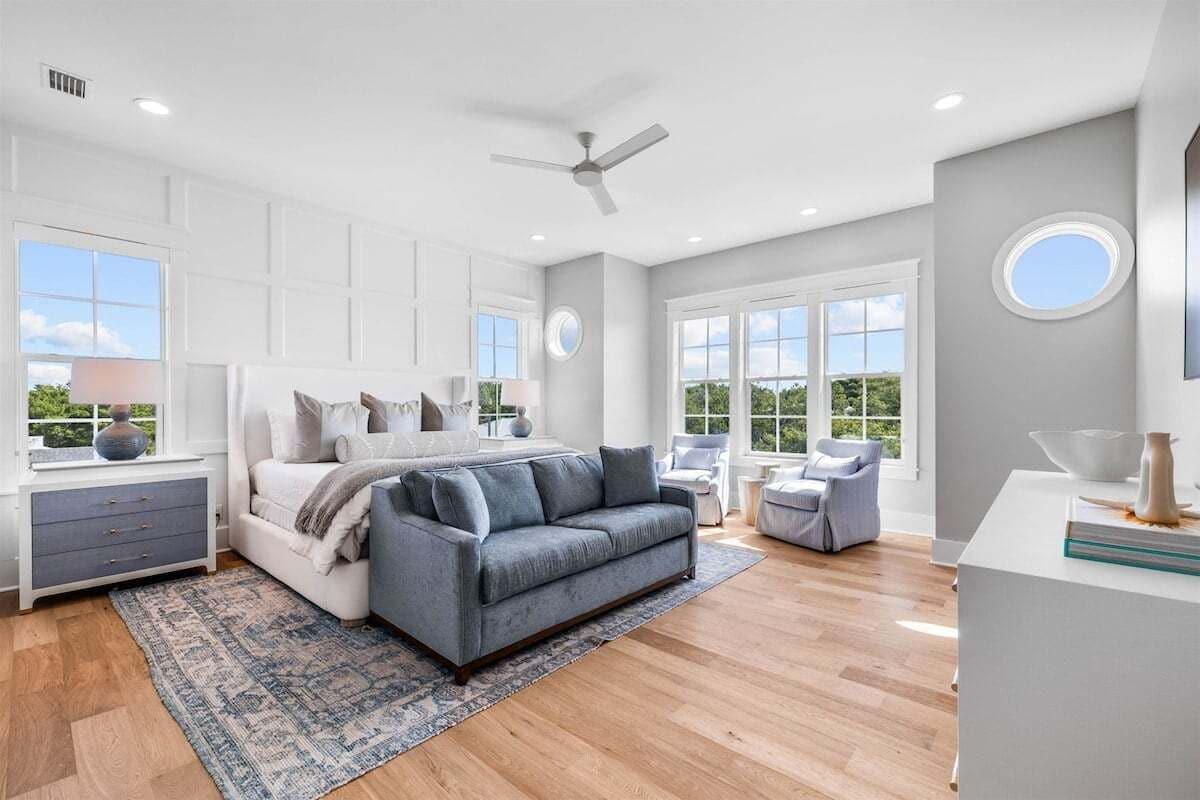 7 bedrooms, iron/ironing board, free WiFi, bed sheets