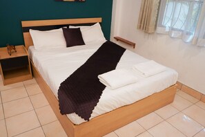 Luxury Studio Suite, Balcony | Free WiFi - The Royal Adobe Pattaya (Pattaya)