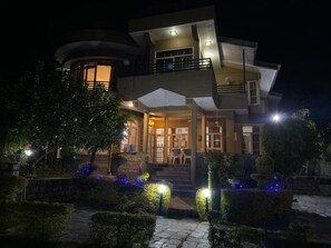 Front of property - Goroomgo The Sojourn, Adharshila & Gulmohar Cottages Dharamsala (Dharamshala)