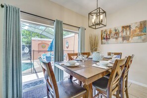 Apartment (4 Bedrooms) | Bahagian dalam