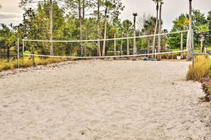 Apartment (4 Bedrooms) | Interior - Private Pool: Family-friendly Kissimmee Townhome! (Kissimmee)