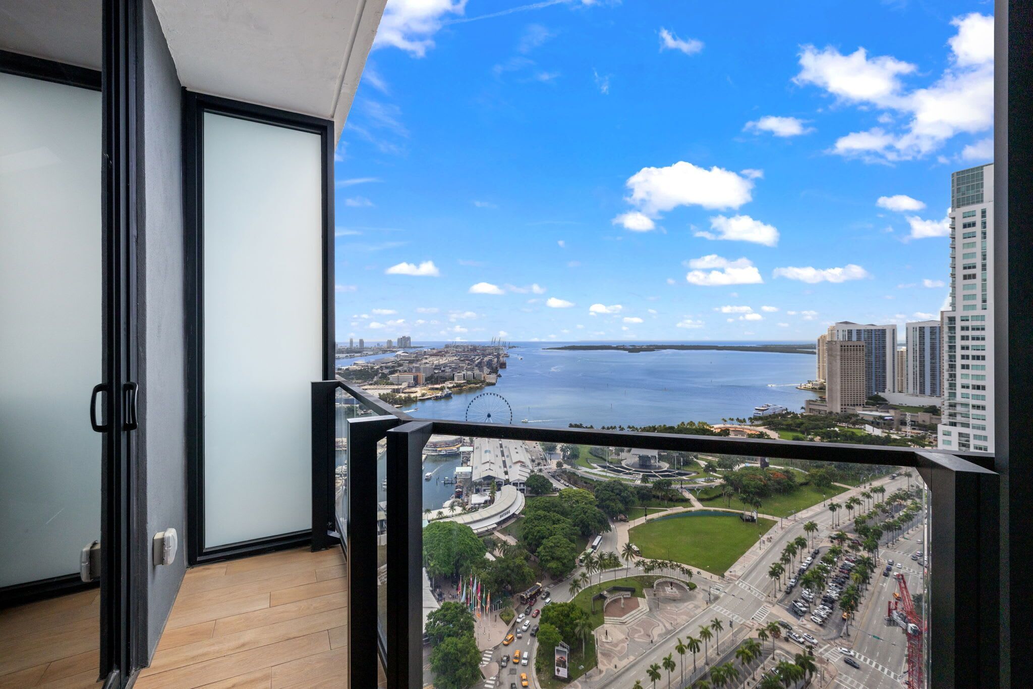 Exclusive Studio Paradise W Beautiful Views