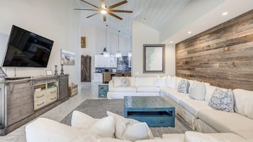 House (4 Bedrooms) | Front of property