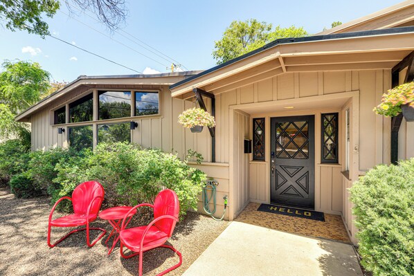 Apartment (2 Bedrooms) | Interior - Welcoming Flagstaff Condo < 1 Mi to Downtown! (Flagstaff)