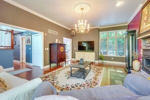 House (4 Bedrooms) | Interior
