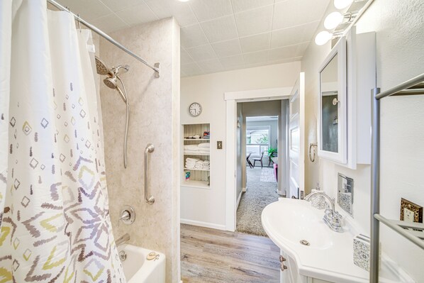 Unclassified image, 1 of 30, button - Updated Spokane Home w/ Furnished Patio Near Dtwn! (Spokane)