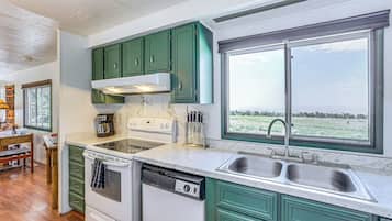 Rumah (2 Bedrooms) | Interior