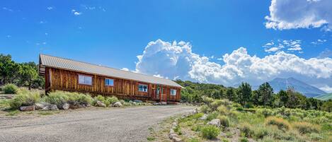 House (2 Bedrooms) | Front of property
