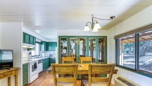 Nhà (2 Bedrooms) | Nội thất