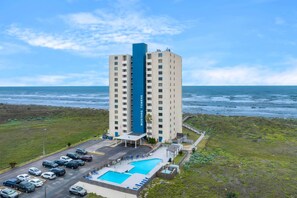 Apartment (3 Bedrooms) | Front of property - Beachfront Views: Breezy Port Aransas Condo! (Port Aransas)