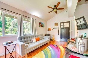 House (1 Bedroom) | Interior