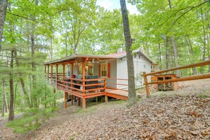Interior - Pet-friendly Mathias Cabin Near Hunting & Fishing! (Mathias)