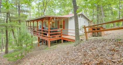 Pet-friendly Mathias Cabin Near Hunting & Fishing!
