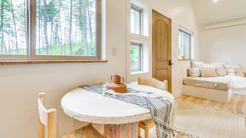 Apartment (0 Bedroom) | Interior