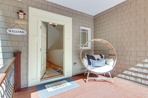 House (4 Bedrooms) | Interior - Black Mountain Hideaway w/ Hot Tub & Pool Table! (Black Mountain)