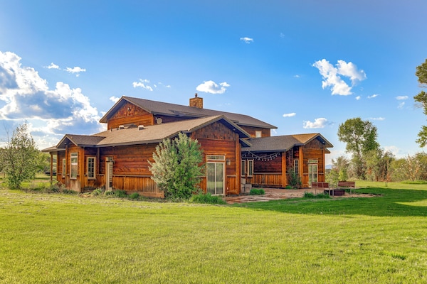 Spacious Afton Home: Patio, Grill & Mountain Views - Afton, WY