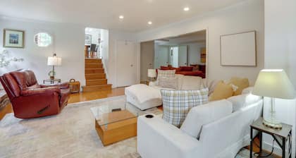 Somerset Home w/ Large Yard Near Parks & Trails