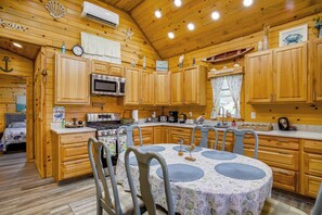 House (4 Bedrooms) | Interior - Maryland Retreat: Walk to Bay, Beach & Boat Ramp! (Deal Island)