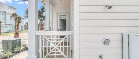 平房 (3 Bedrooms) | 住宿正面