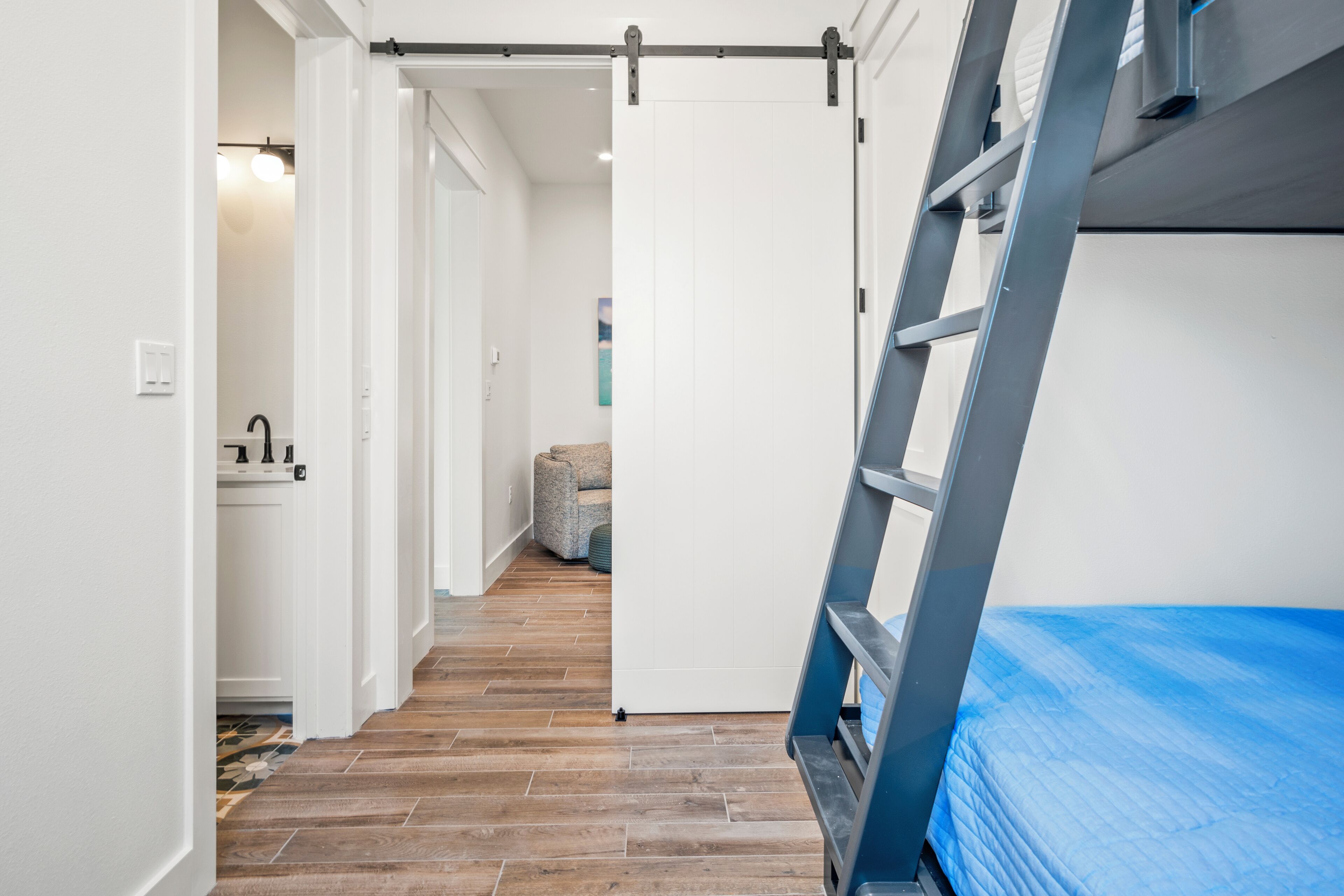 Nhà (4 Bedrooms) | Mặt tiền nơi lưu trú