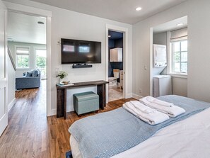 2 chambres, fer et planche Ă repasser, accĂšs Ă Internet, literie fournie