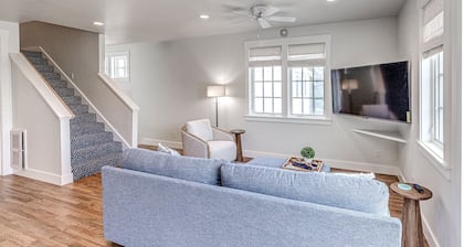 Carlton Landing-Carriage House
