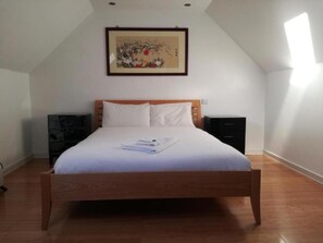 Family Studio Suite | Soundproofing, iron/ironing board, free WiFi - Ardenlea House Hotel B&B (Aberdeen)