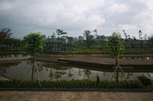 泳池
