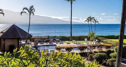 Million Dollar View of Maalaea Coastline - Island Breeze