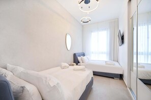 3 Schlafzimmer, Schreibtisch, Bügeleisen/Bügelbrett, WLAN