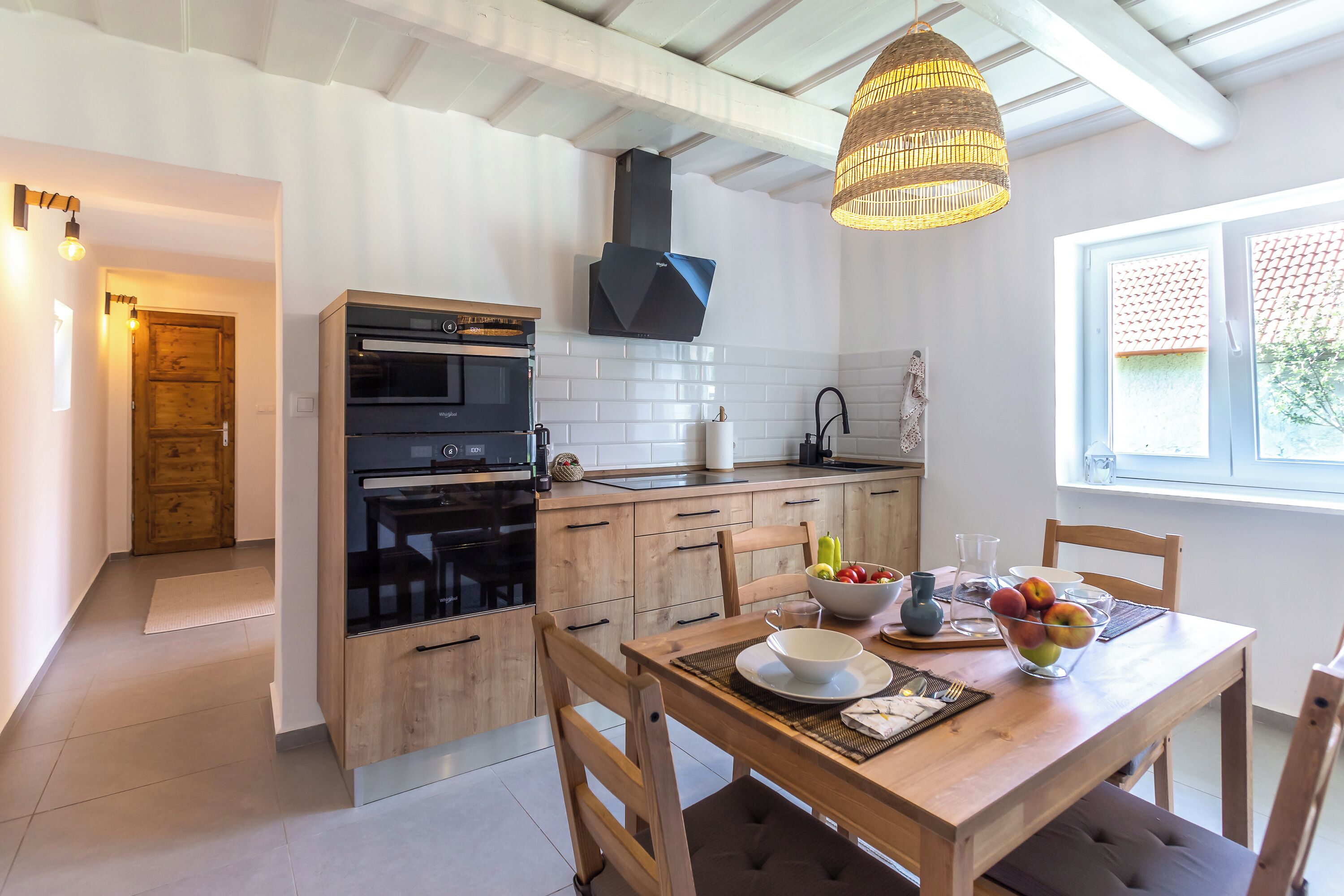 Family Townhome, Multiple Bedrooms (Country House Badacsony) | Dining