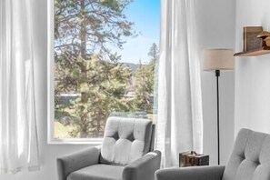 Interior - Near Red Rocks w/ Hot Tub, Fire Pit & Views (Indian Hills)