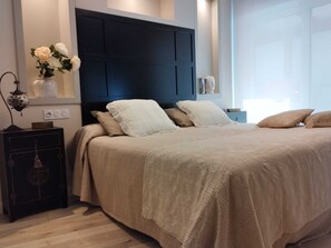 4 bedrooms, iron/ironing board, WiFi, bed sheets - Espectacular Ático con Piscina en el Centro (Vilagarcía de Arousa)