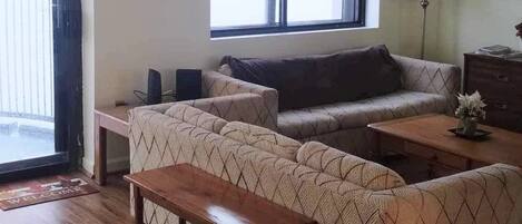 Apartment, 2 Schlafzimmer | Wohnbereich