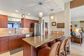 Condo, 2 Bedrooms | Private kitchen | Coffee/tea maker, fridge, oven, toaster - Makena Surf, #g-103 2 Bedroom Condo by RedAwning (Kihei)