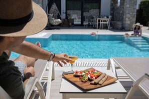 Pool - Luxury Villa with Private Swimming Pool & BBQ, 5 Min. From Prasonisi Beach! (Rhodes)