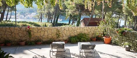 Apartment (Beach House Žuljana - Two Bedroom Ap) | Außenbereich