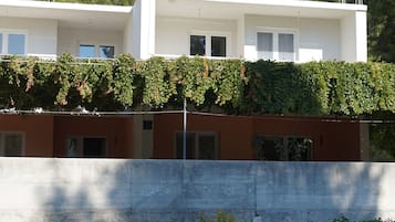 Apartment (Beach House Žuljana - Two Bedroom Ap) | Exterior