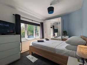1 Schlafzimmer, Bügeleisen/Bügelbrett, WLAN, Bettwäsche