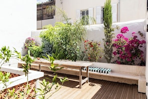 Terrace/patio - Granite house, feet in the water, Malmousque  (Marseille)