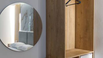 Quarto casal luxo | Quartos à prova de som, Wi-Fi de cortesia